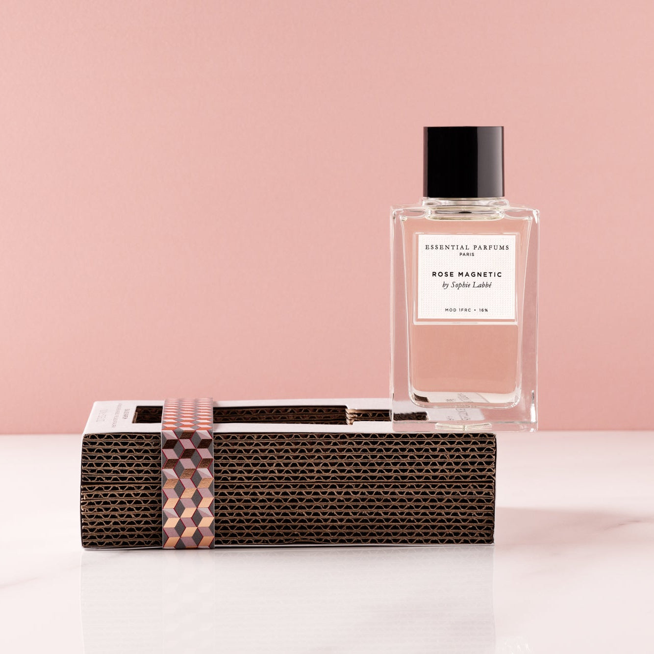 Rose Magnetic d'Essential Parfums 4
